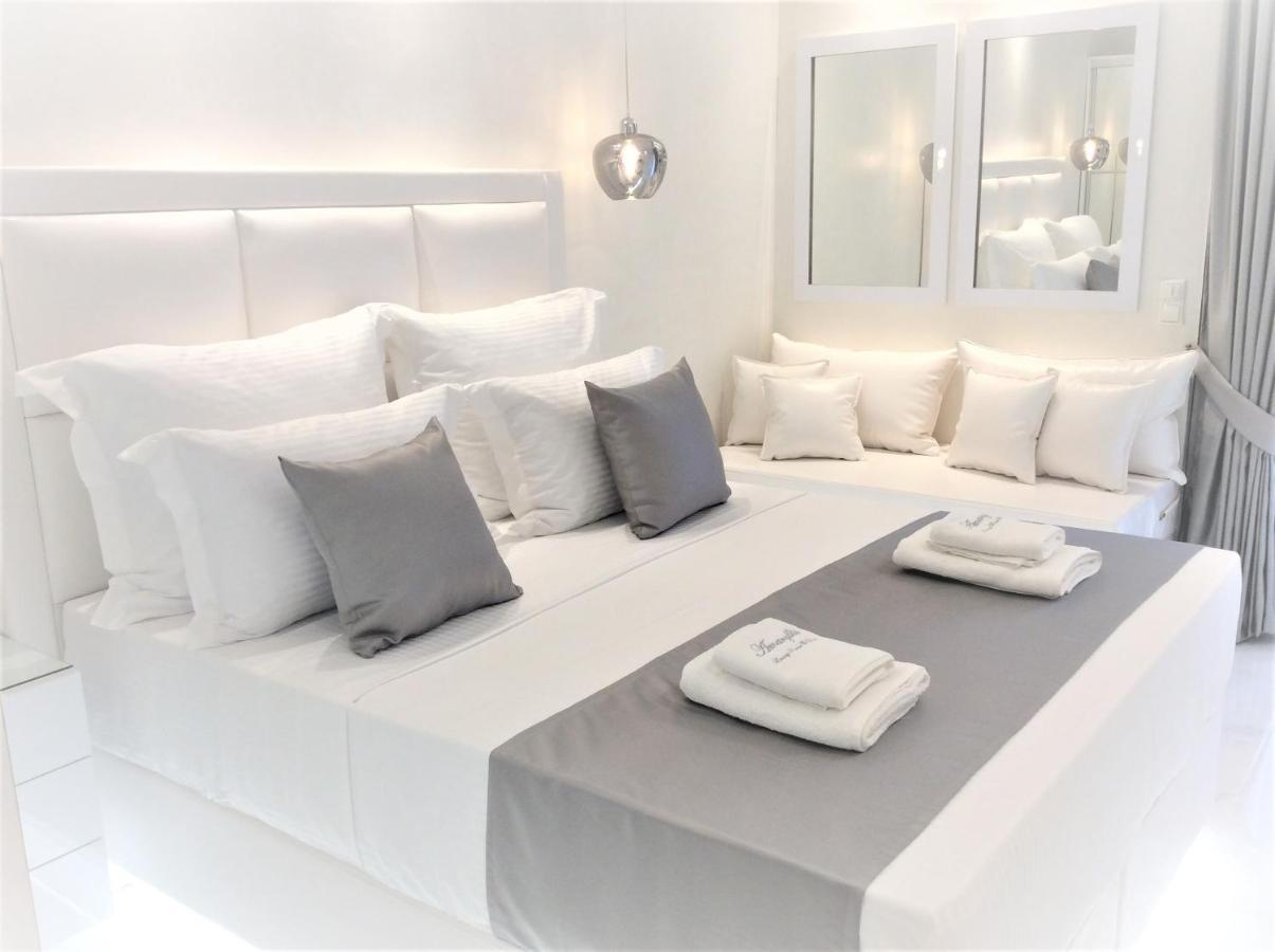Amaryllis Luxury Rooms Platamonas Exterior photo