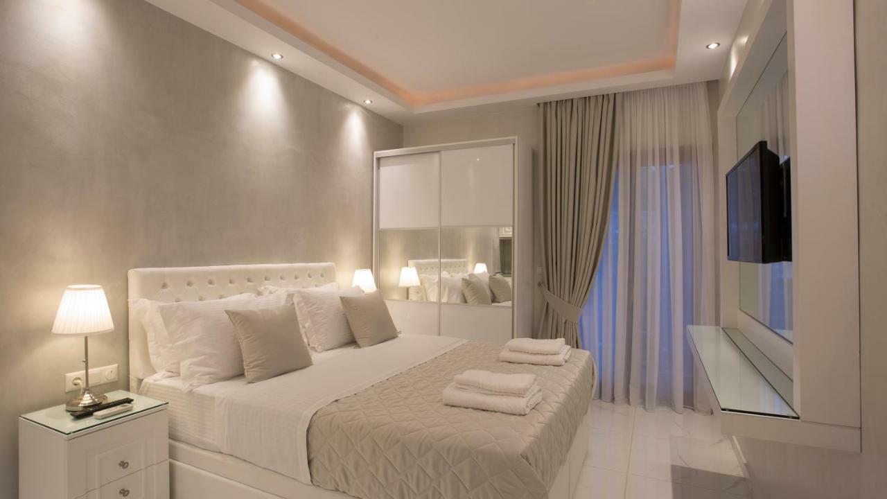 Amaryllis Luxury Rooms Platamonas Exterior photo