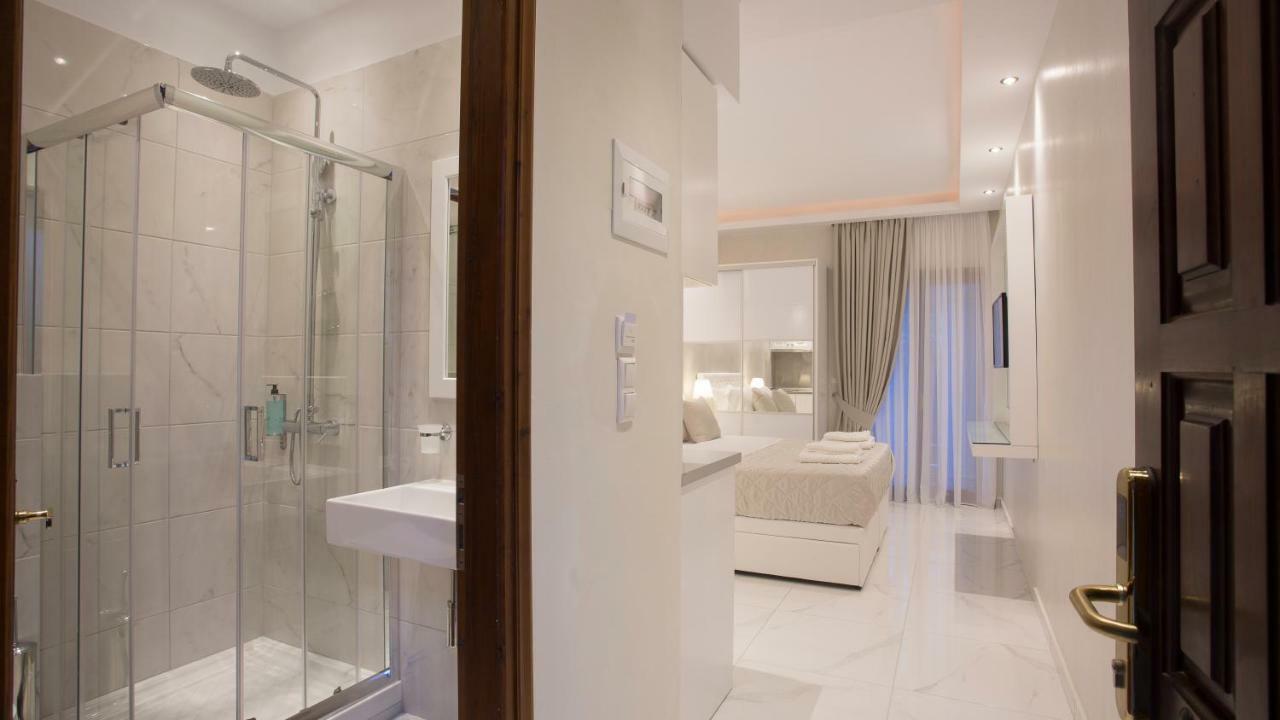 Amaryllis Luxury Rooms Platamonas Exterior photo